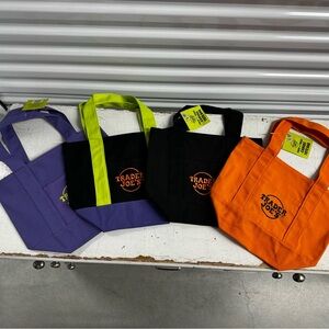 Trader Joe’s | Bundle of 4 Halloween Mini Totes